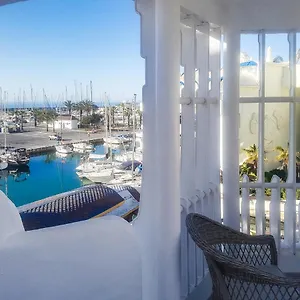 https://homelystay-benalmadena-puerto-marina.es-andalucia.com